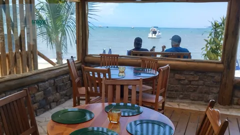 Apoena Beach bar