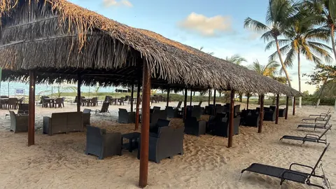 Capitão Nikolas Beach Club Praia