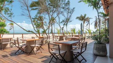 Mira Beach Club