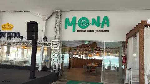 Mona Beach Club • Joaquina