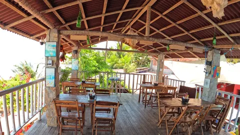 RESTAURANTE E BARRACA O DUDÉ A BEIRA MAR