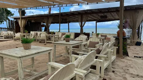Sunrise Beach Club