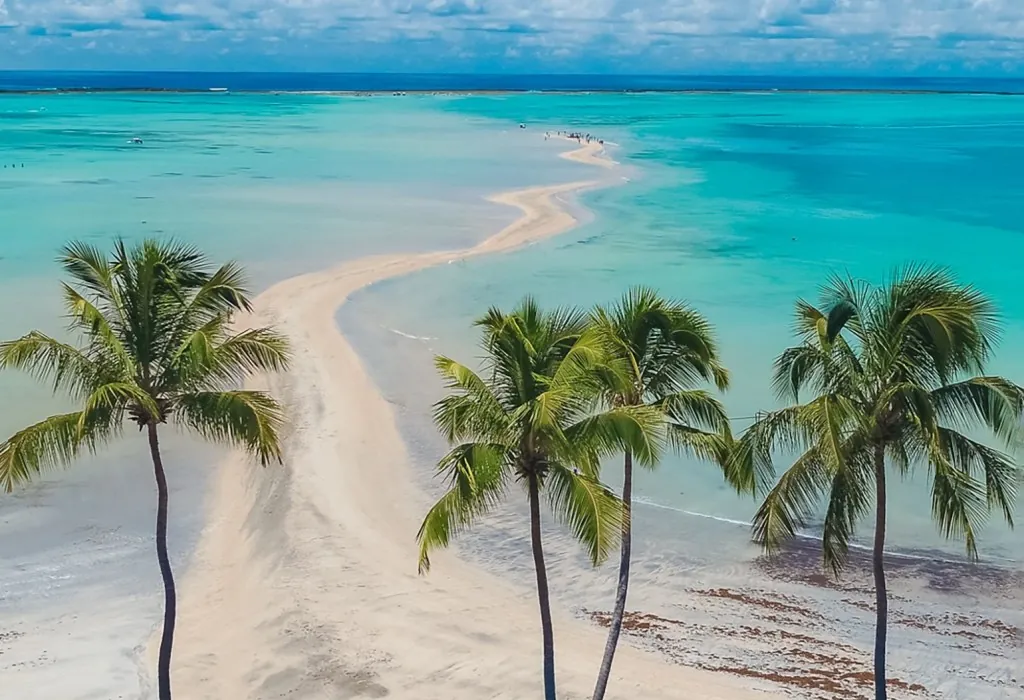 Barra Mar Beach Club: A Entrada para o Caminho de Moisés