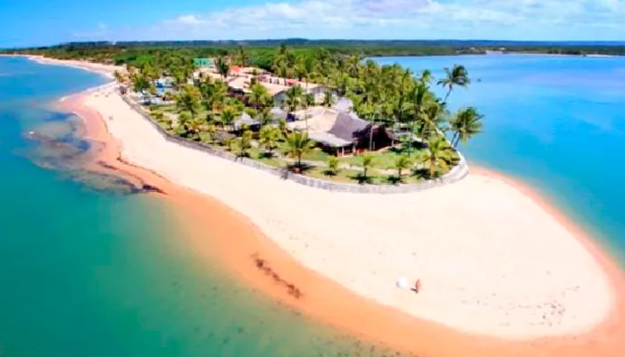 As 12 praias mais bonitas do Nordeste
