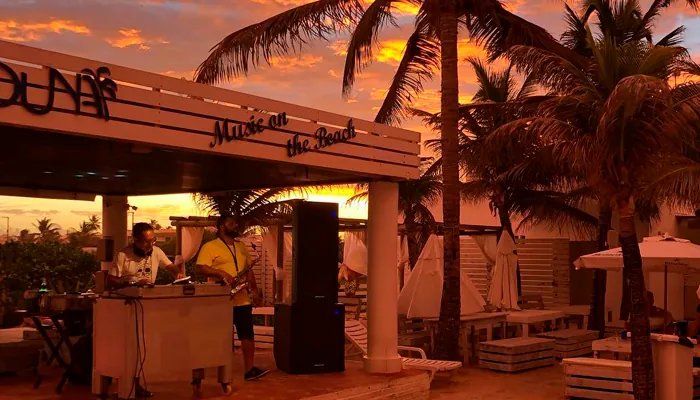 Duna Beach Club: Beach, clube e bar em Aracaju