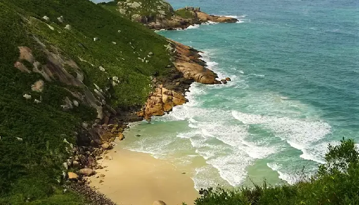 9 praias secretas de Florianópolis que você precisa conhecer