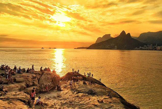 por do sol no arpoador